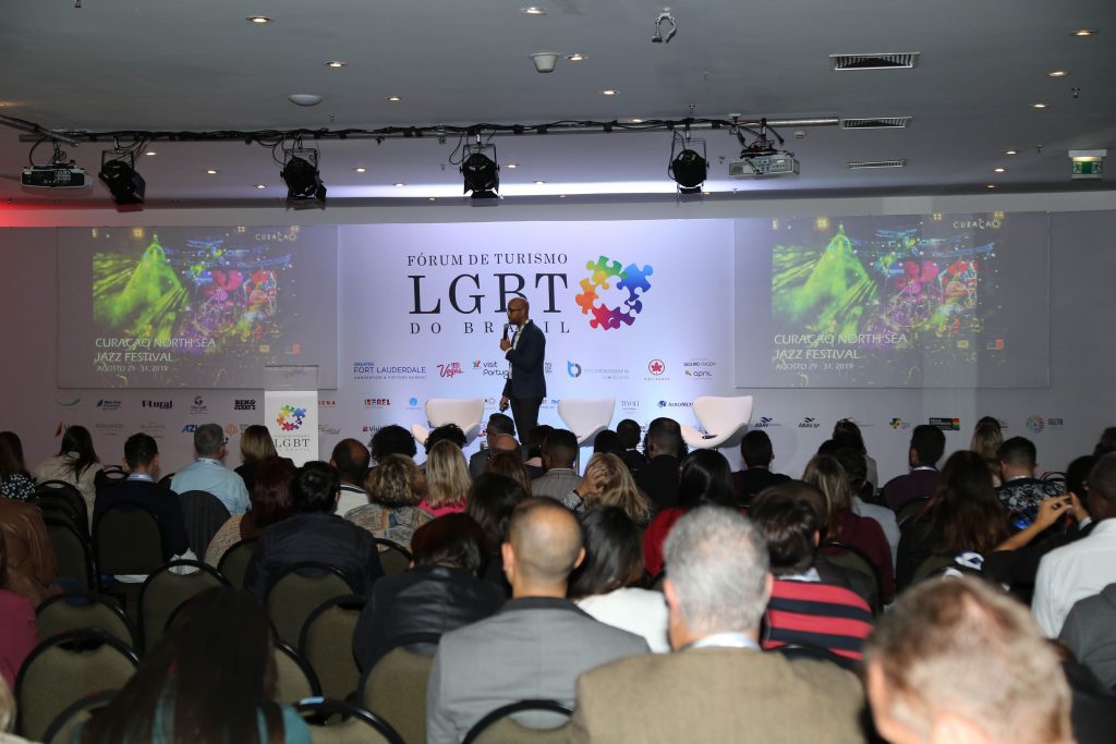 Fórum de Turismo LGBT