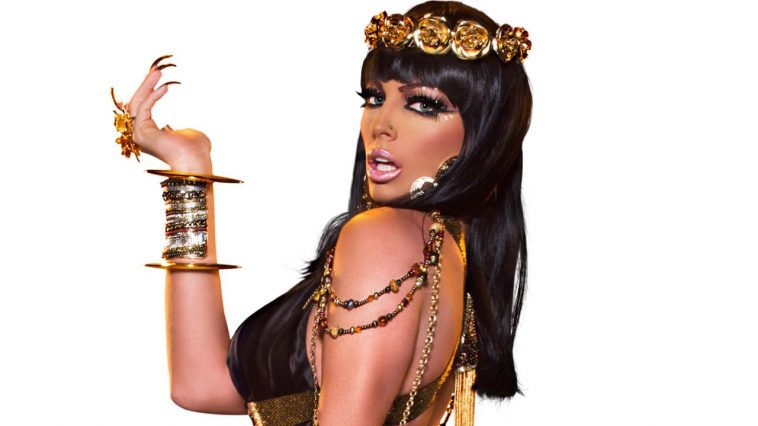 alyssa edwards crown