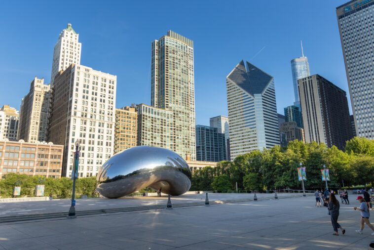 Cloudgate The Bean Millenium Park 10